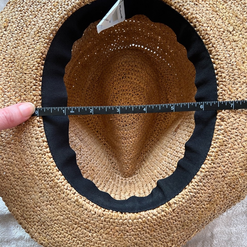 Madewell straw/raffia sun hat w pom pom detail - Picture 9 of 11